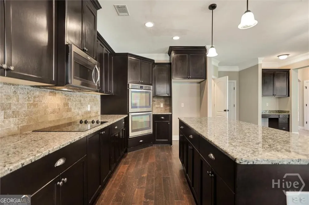 115 Cypress LOOP Bloomingdale, GA 31302