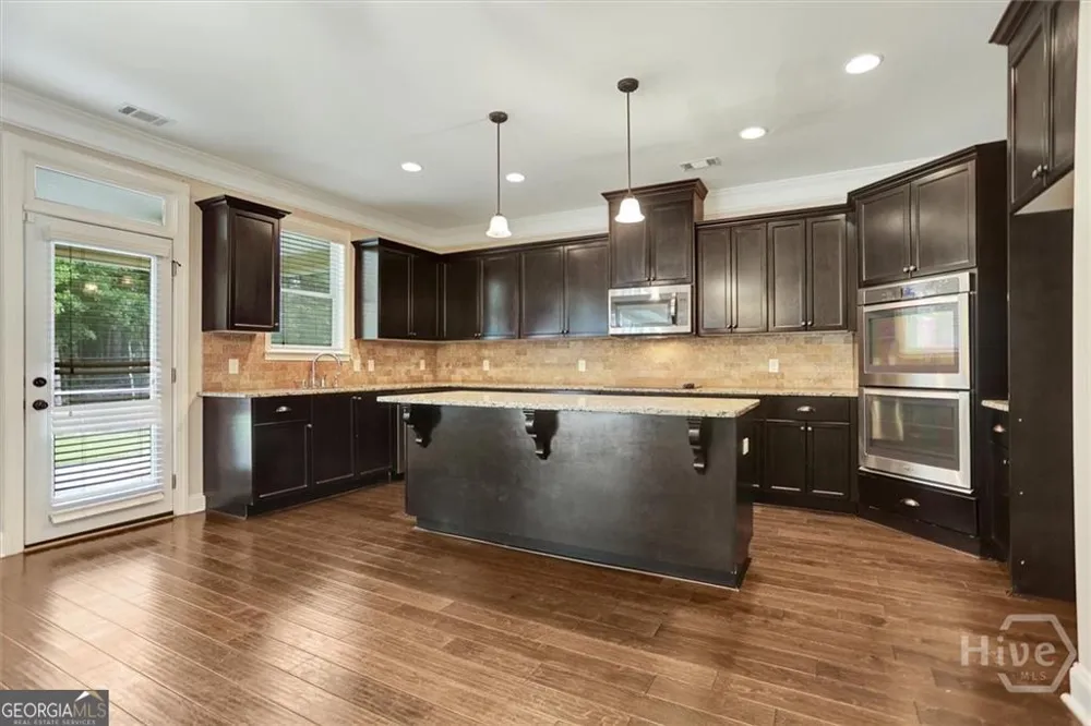 115 Cypress LOOP Bloomingdale, GA 31302