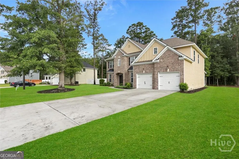 115 Cypress LOOP Bloomingdale, GA 31302