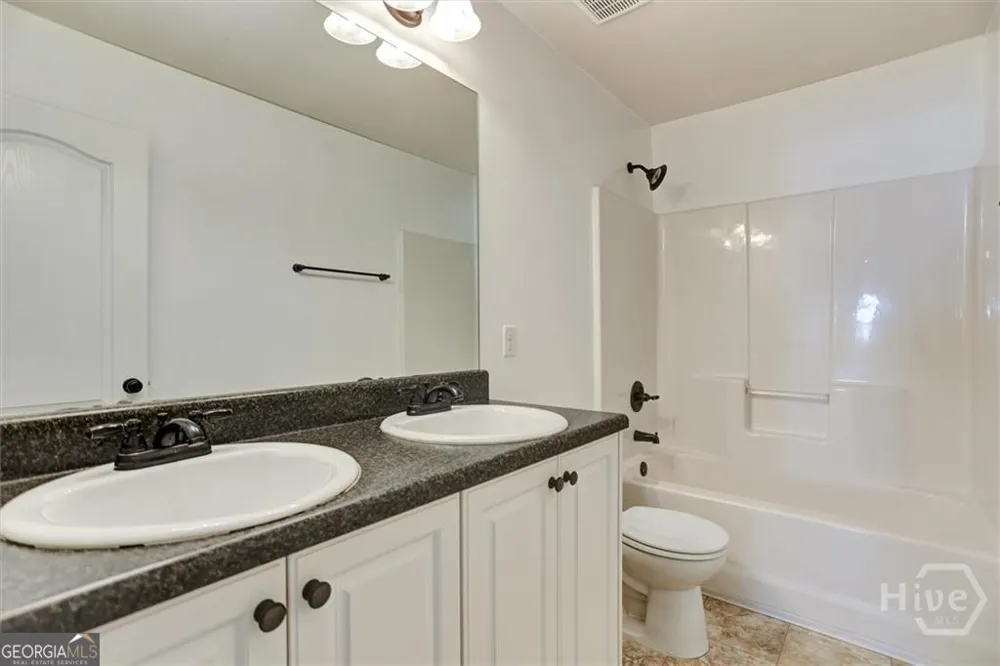 115 Cypress LOOP Bloomingdale, GA 31302