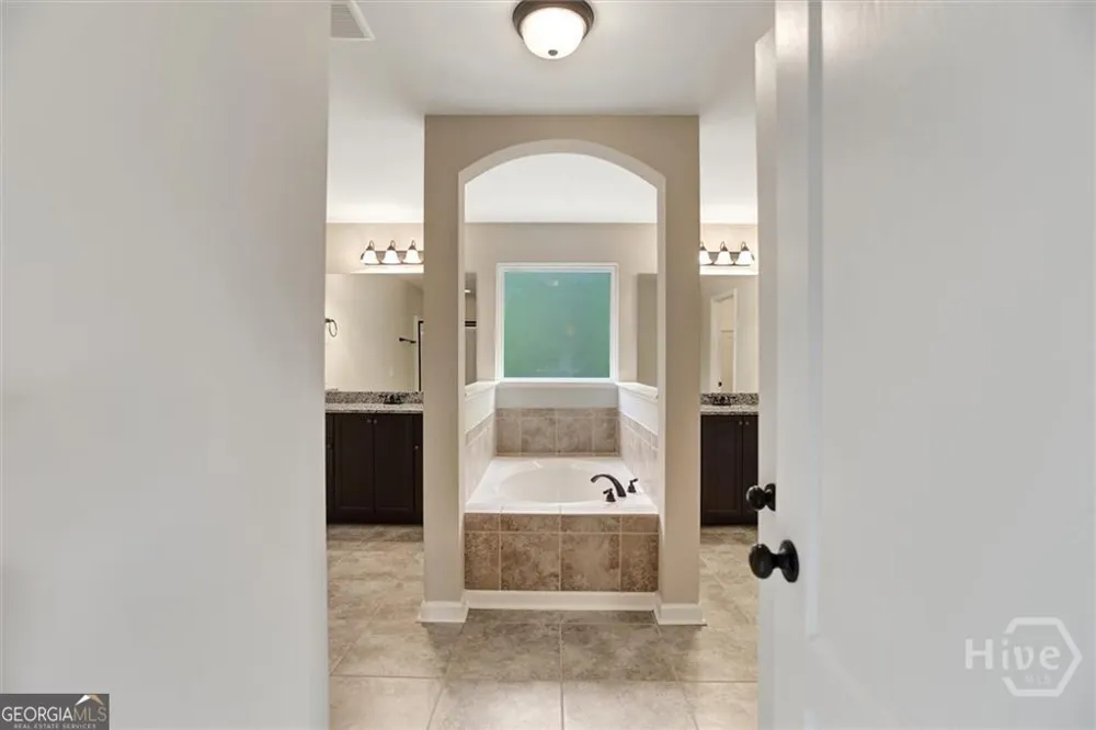 115 Cypress LOOP Bloomingdale, GA 31302