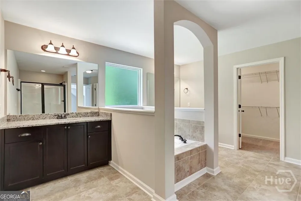115 Cypress LOOP Bloomingdale, GA 31302