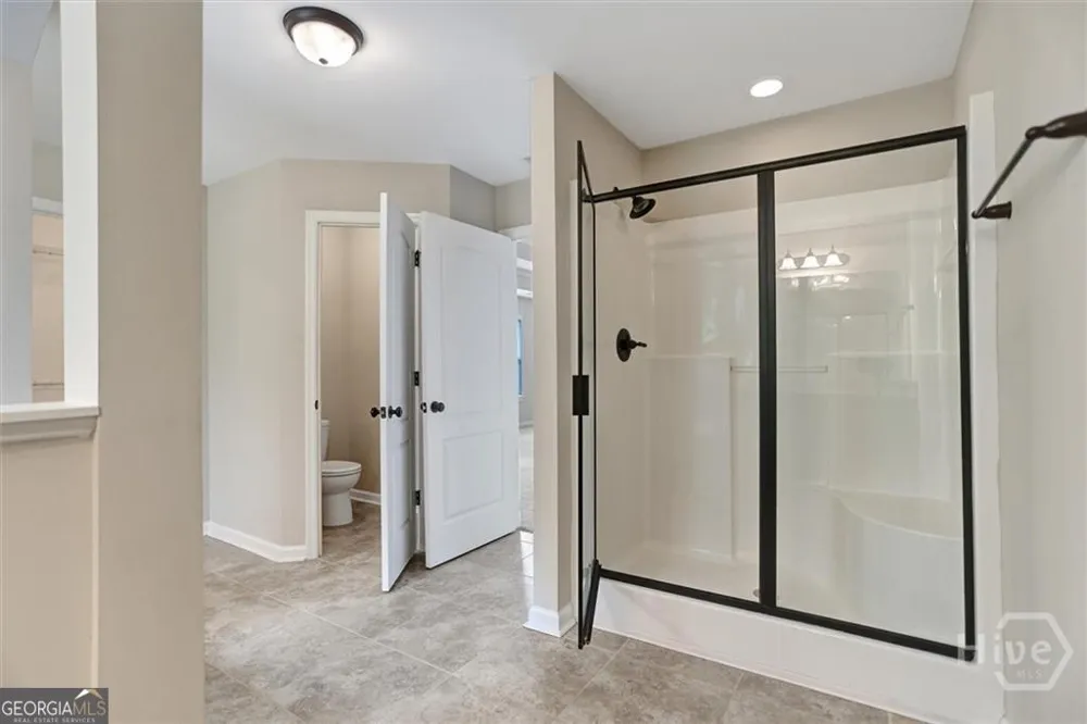 115 Cypress LOOP Bloomingdale, GA 31302