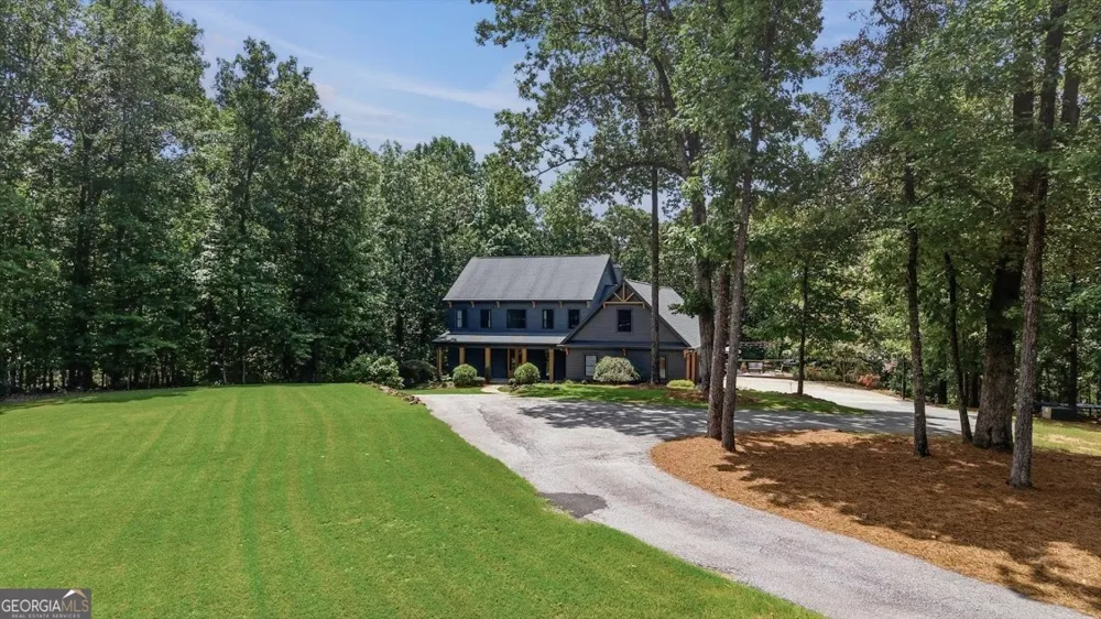 992 Oak Grove RD Carrollton, GA 30117