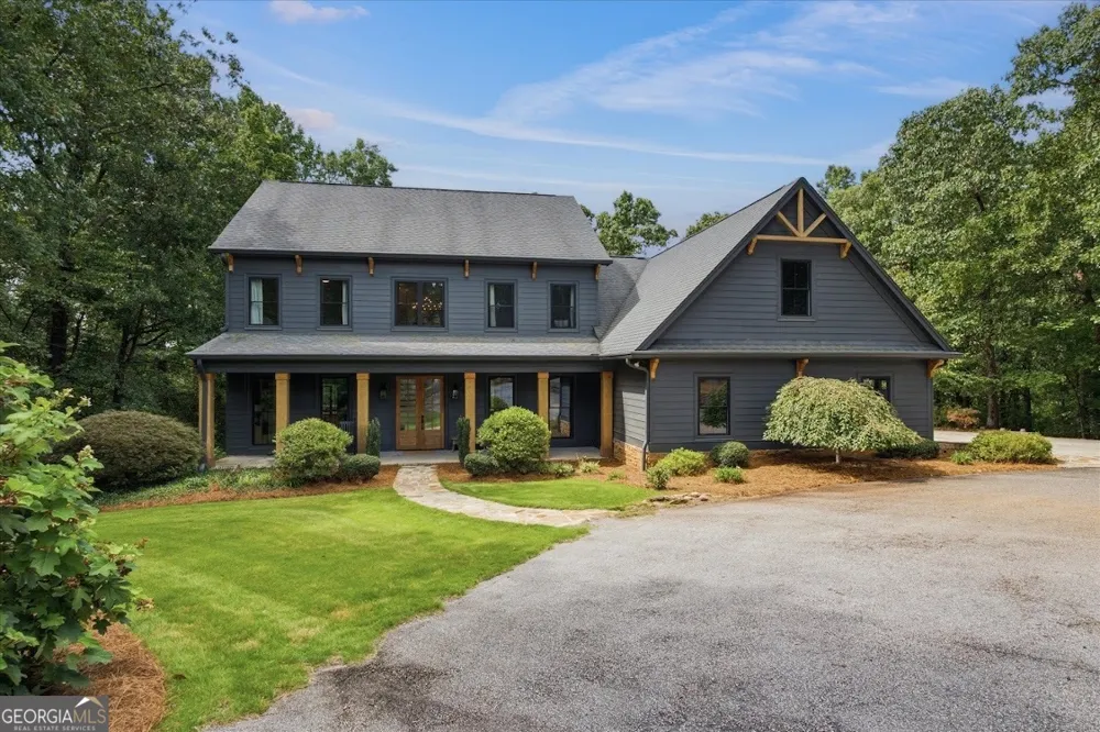 992 Oak Grove RD Carrollton, GA 30117