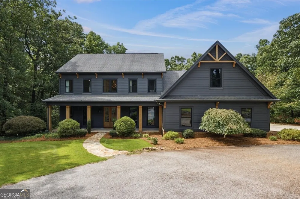992 Oak Grove RD Carrollton, GA 30117
