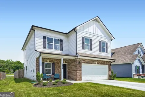 407 Larry LN