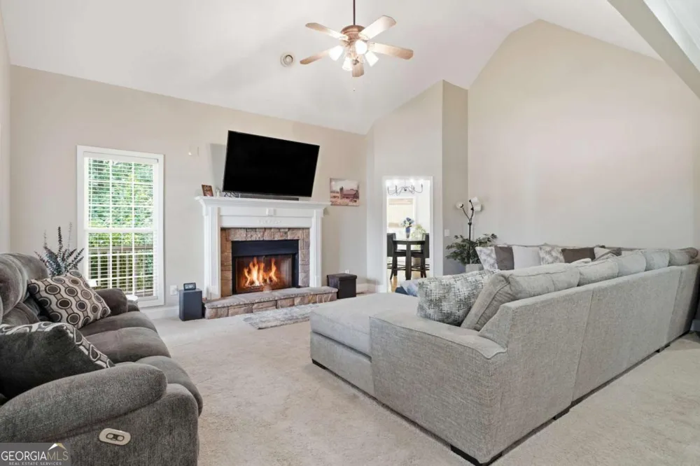 47 Apple Barrell WAY Taylorsville, GA 30178