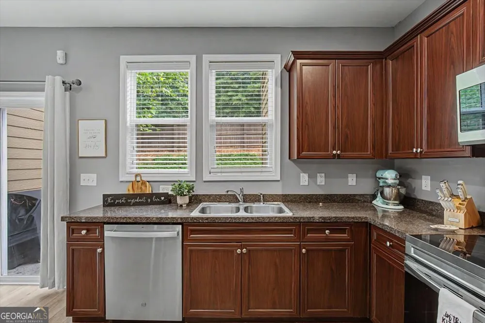 3924 Cyrus Crest CIR NW Kennesaw, GA 30152