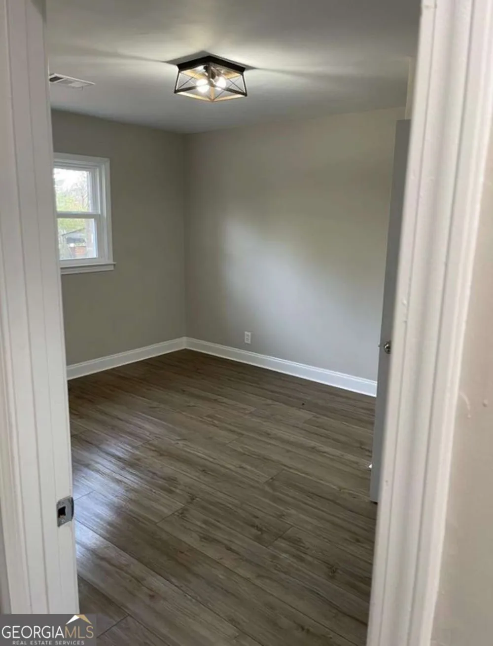 2463 Wayne ST SW Marietta, GA 30060