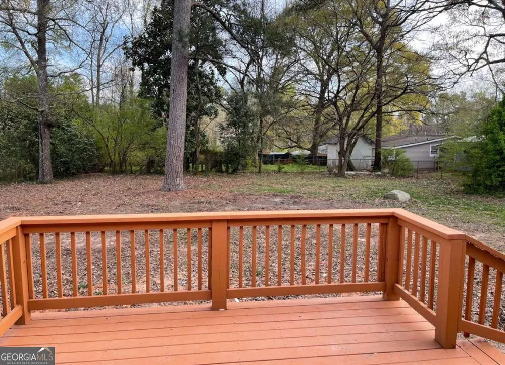 2463 Wayne ST SW Marietta, GA 30060