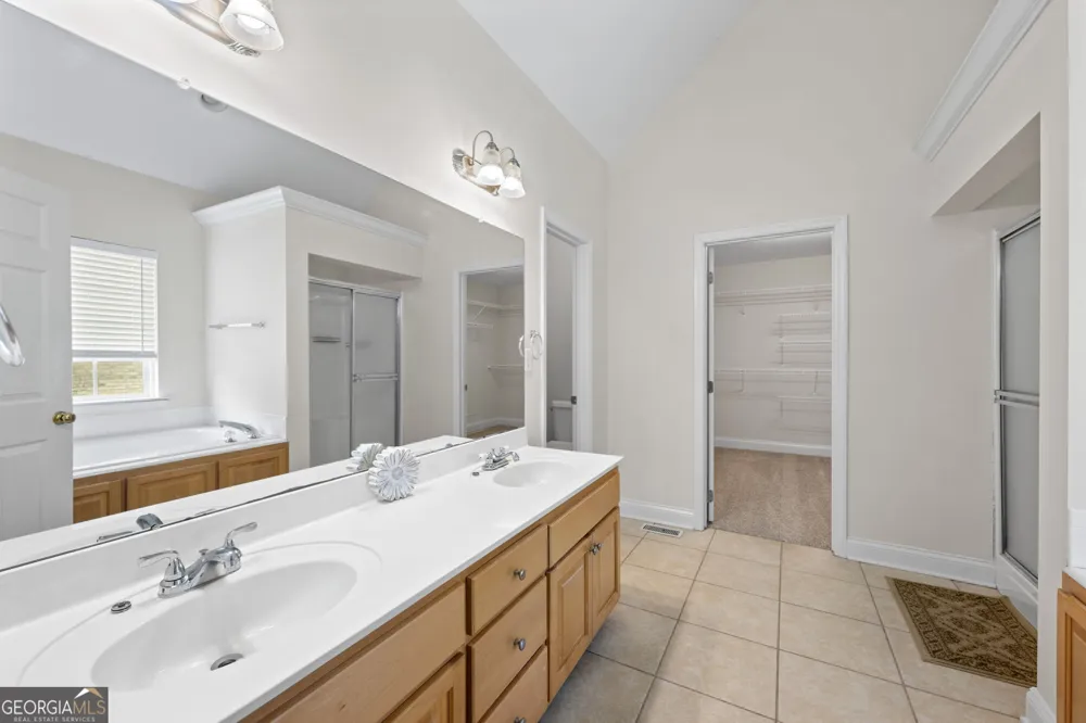 2446 Triangle Farm RD Chattanooga, TN 37421