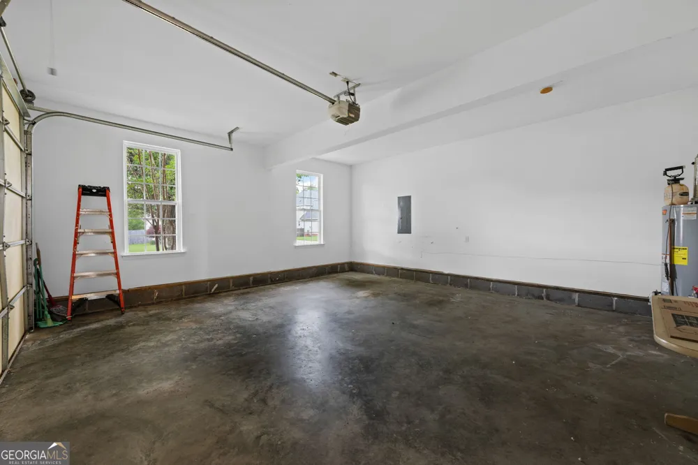 2446 Triangle Farm RD Chattanooga, TN 37421