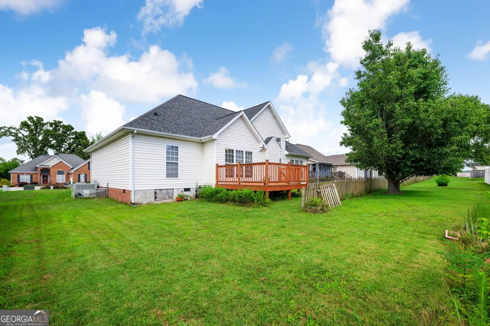 2446 Triangle Farm RD Chattanooga, TN 37421
