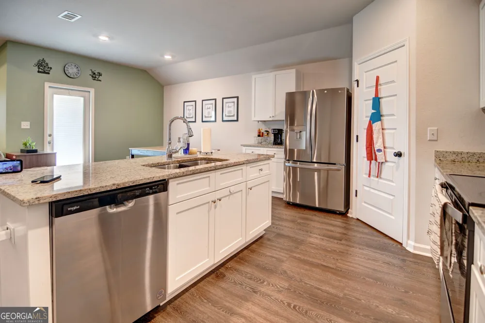 1224 Marjorie Hahira, GA 31632