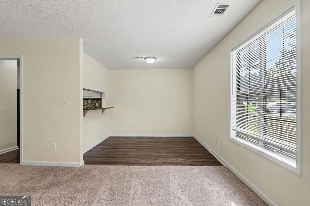 2623 Dorian DR SW Snellville, GA 30078