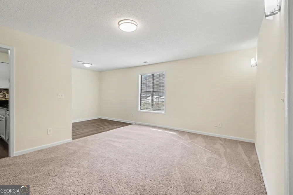 2623 Dorian DR SW Snellville, GA 30078