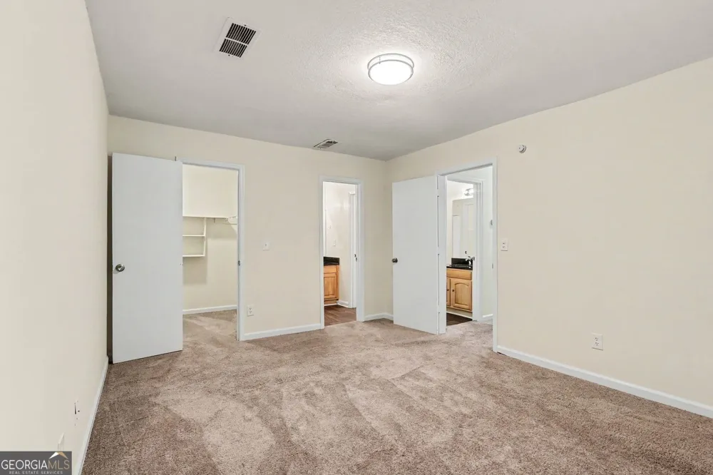 2623 Dorian DR SW Snellville, GA 30078