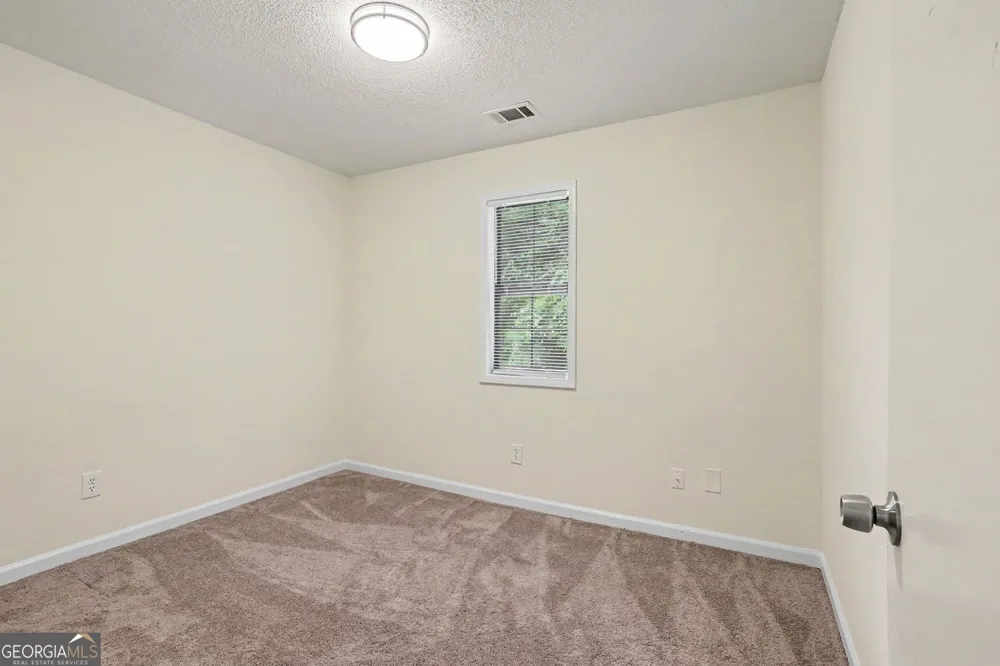 2623 Dorian DR SW Snellville, GA 30078