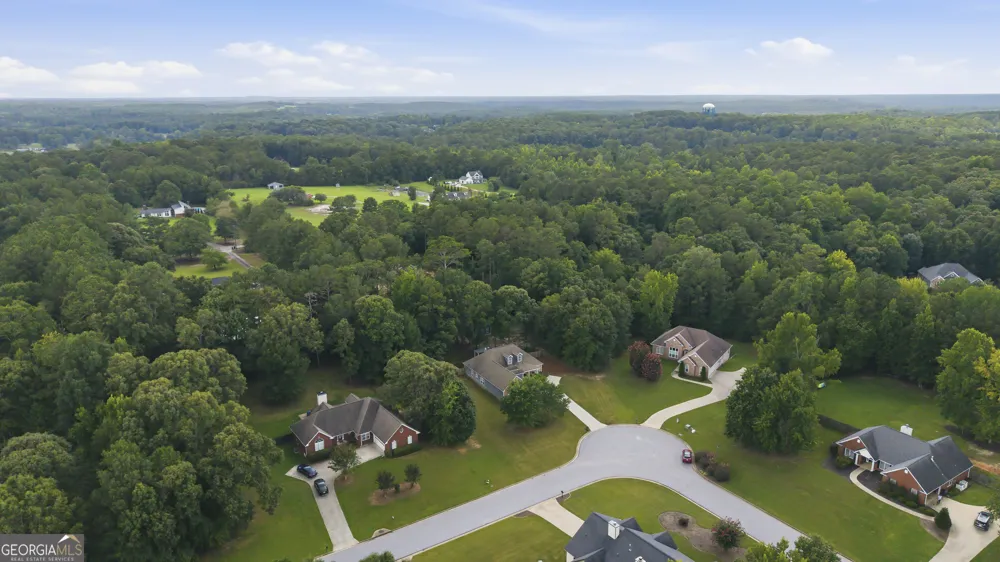 135 Clear Spring LN Oxford, GA 30054