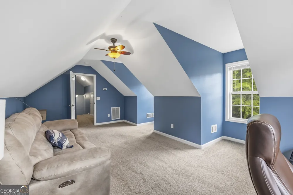 135 Clear Spring LN Oxford, GA 30054