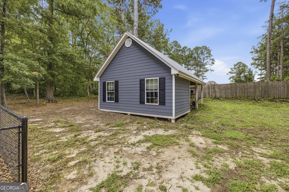 135 Clear Spring LN Oxford, GA 30054