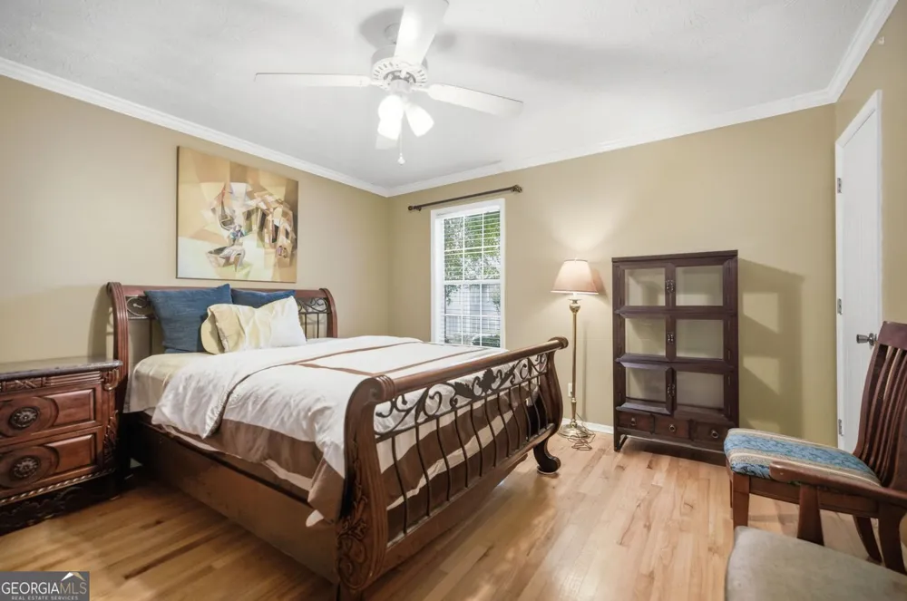 402 Olde Mill LN Norcross, GA 30093