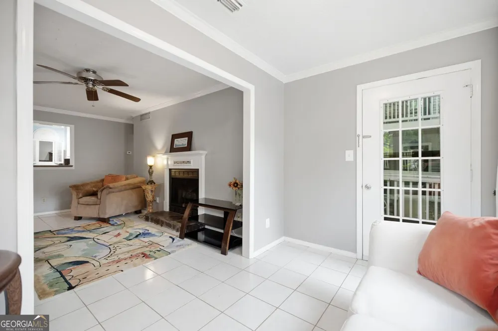 402 Olde Mill LN Norcross, GA 30093