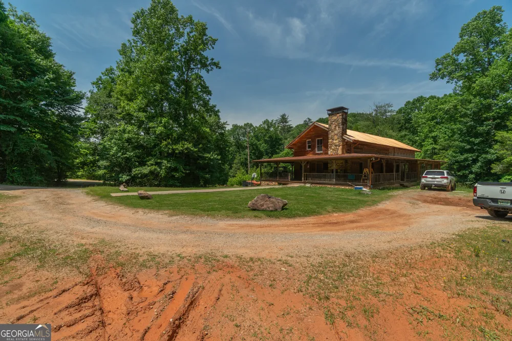 440 Joe Franklin RD Sautee Nacoochee, GA 30571