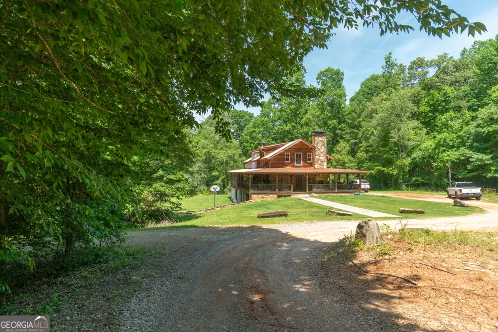 440 Joe Franklin RD Sautee Nacoochee, GA 30571