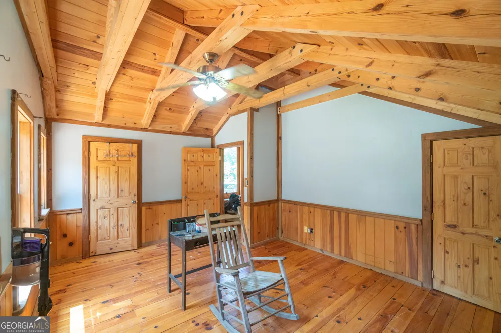 440 Joe Franklin RD Sautee Nacoochee, GA 30571