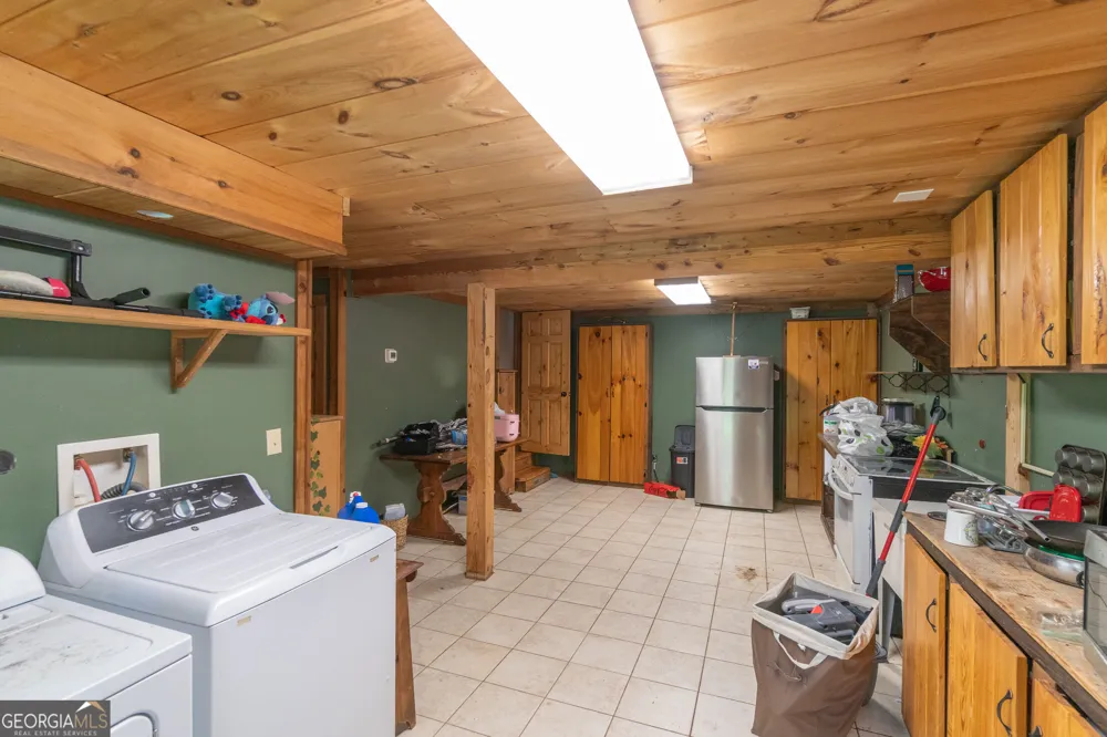 440 Joe Franklin RD Sautee Nacoochee, GA 30571