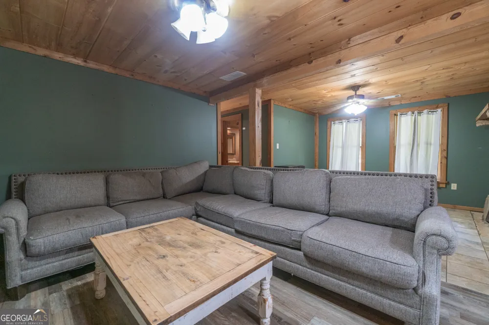 440 Joe Franklin RD Sautee Nacoochee, GA 30571