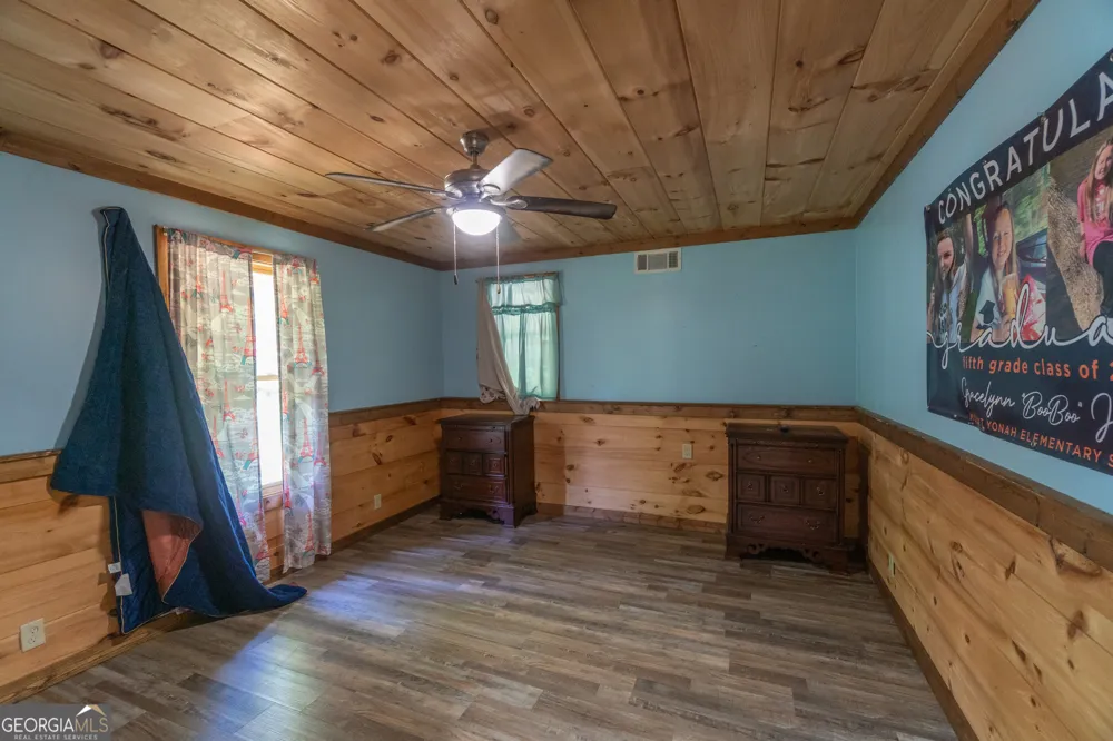 440 Joe Franklin RD Sautee Nacoochee, GA 30571