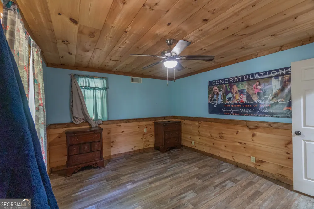 440 Joe Franklin RD Sautee Nacoochee, GA 30571
