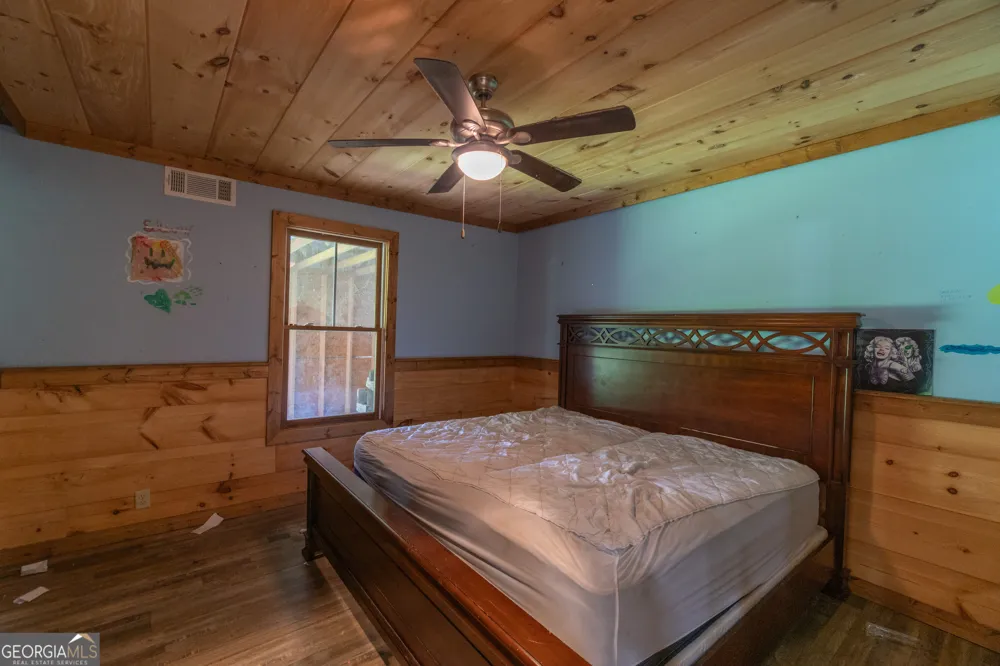 440 Joe Franklin RD Sautee Nacoochee, GA 30571