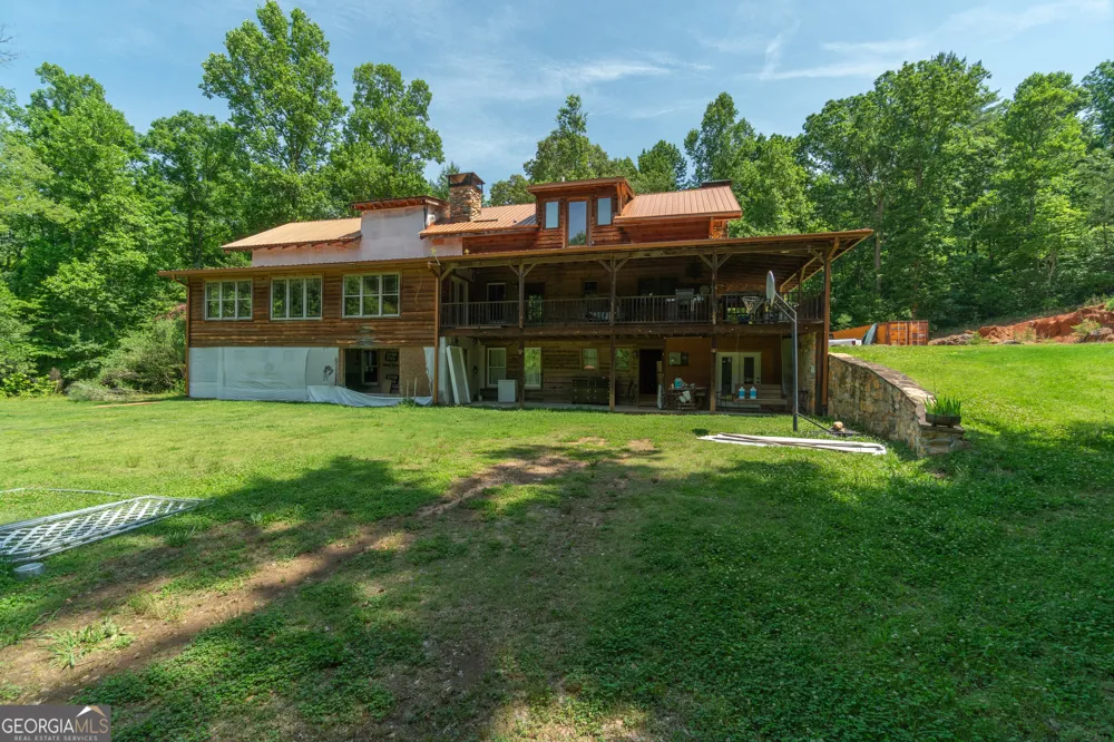 440 Joe Franklin RD Sautee Nacoochee, GA 30571