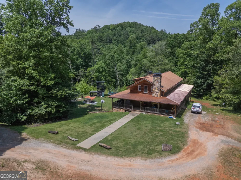 440 Joe Franklin RD Sautee Nacoochee, GA 30571