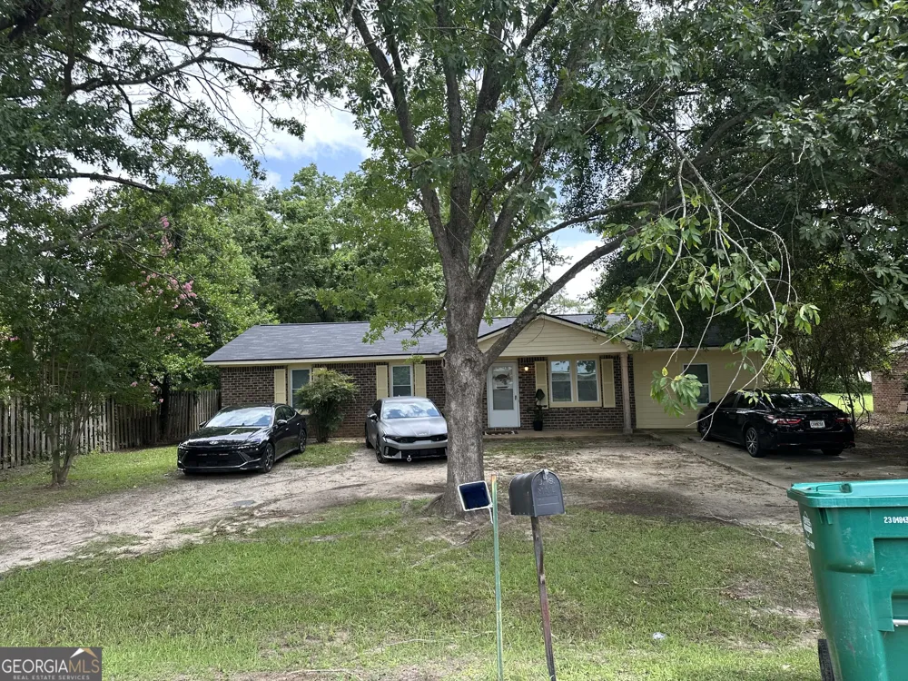 513 E 1st AVE Cordele, GA 31015