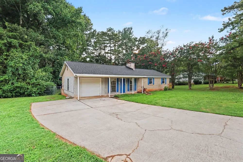 2377 Stanton RD SE Conyers, GA 30094