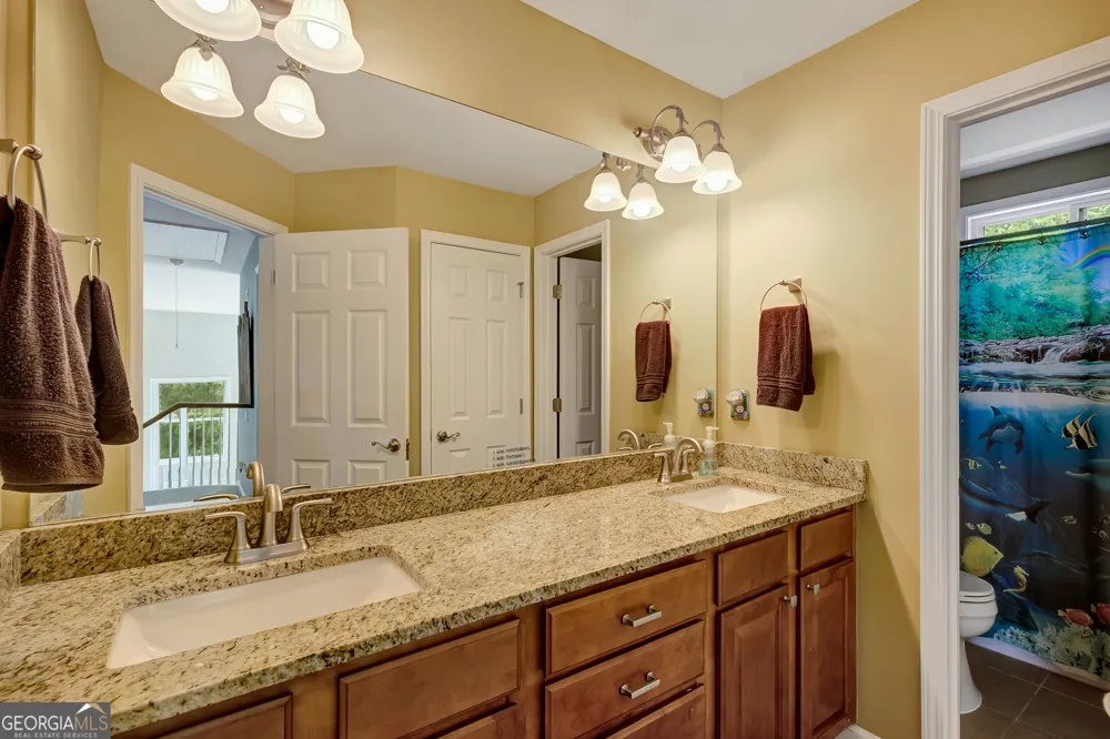 381 Rosebay LN Sharpsburg, GA 30277