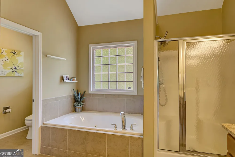 381 Rosebay LN Sharpsburg, GA 30277