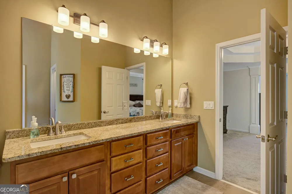 381 Rosebay LN Sharpsburg, GA 30277