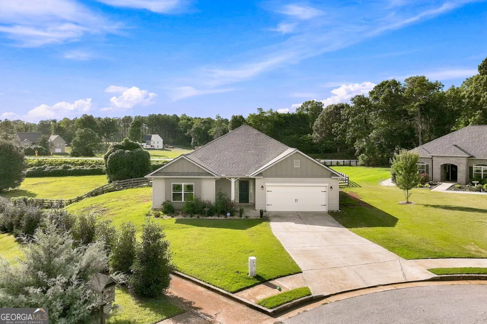 6104 Creekside View Ln Clermont, GA 30527