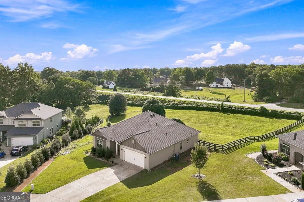 6104 Creekside View Ln Clermont, GA 30527