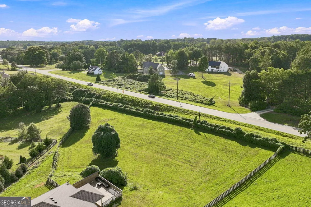 6104 Creekside View Ln Clermont, GA 30527