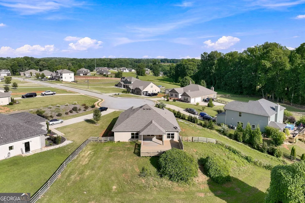 6104 Creekside View Ln Clermont, GA 30527