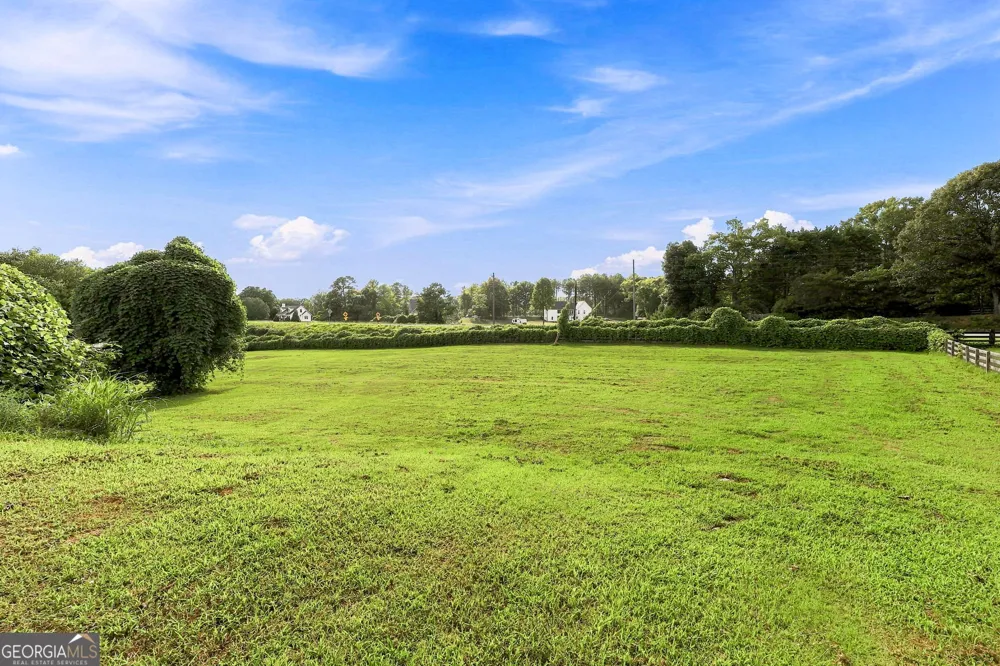 6104 Creekside View Ln Clermont, GA 30527