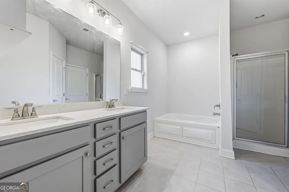6104 Creekside View Ln Clermont, GA 30527