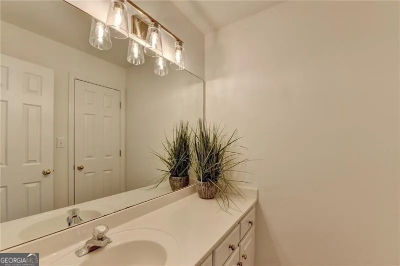 715 Apsley WAY Johns Creek, GA 30022